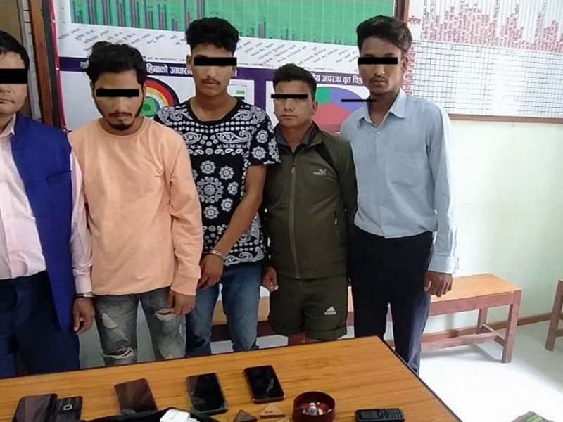 सुर्खेतमा अवैध छालाको मुद्रासहित पाँच जना पक्राउ